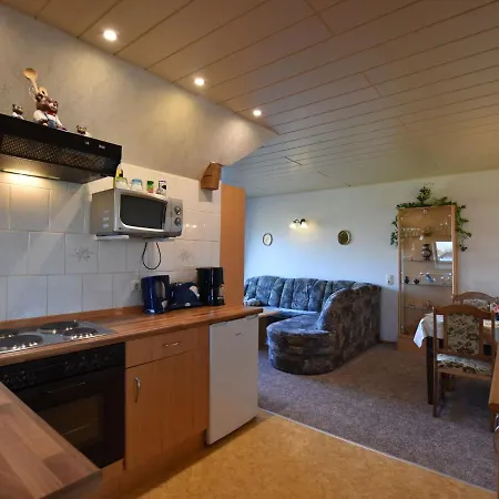 Appartement Huebsche In Kroepelin Mit Eigener Terrasse Klein Nienhagen