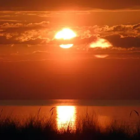 Huebsche In Kroepelin Mit Eigener Terrasse Apartman Klein Nienhagen