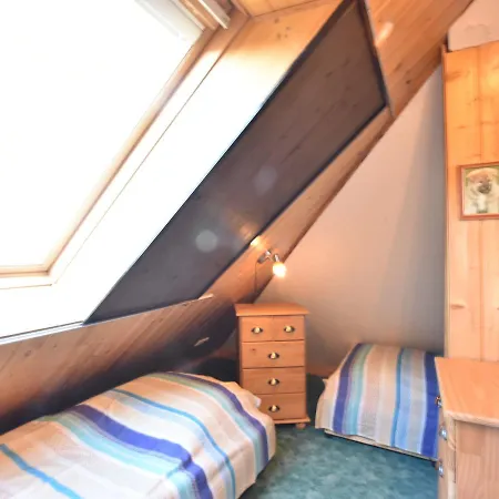 Huebsche In Kroepelin Mit Eigener Terrasse Klein Nienhagen