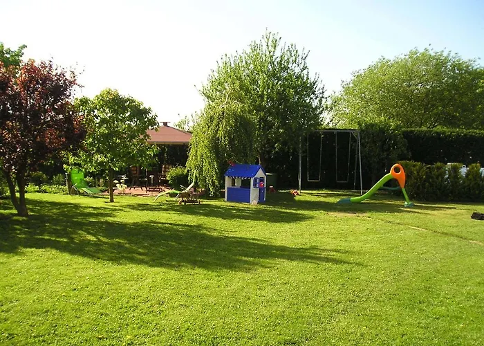 Appartamento Huebsche In Kroepelin Mit Eigener Terrasse *